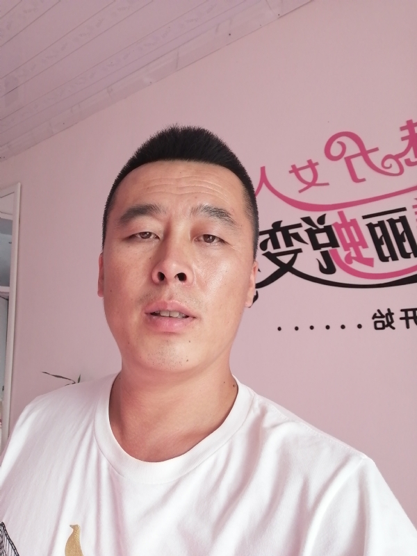 幸福生活的第一张照片--长春中老年相亲网