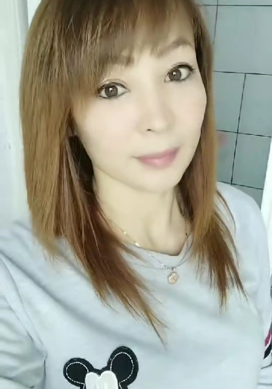 魅力白玲的第一张照片--长春中老年相亲网