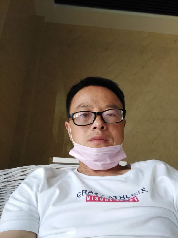 小马奔腾的第一张照片--长春中老年相亲网