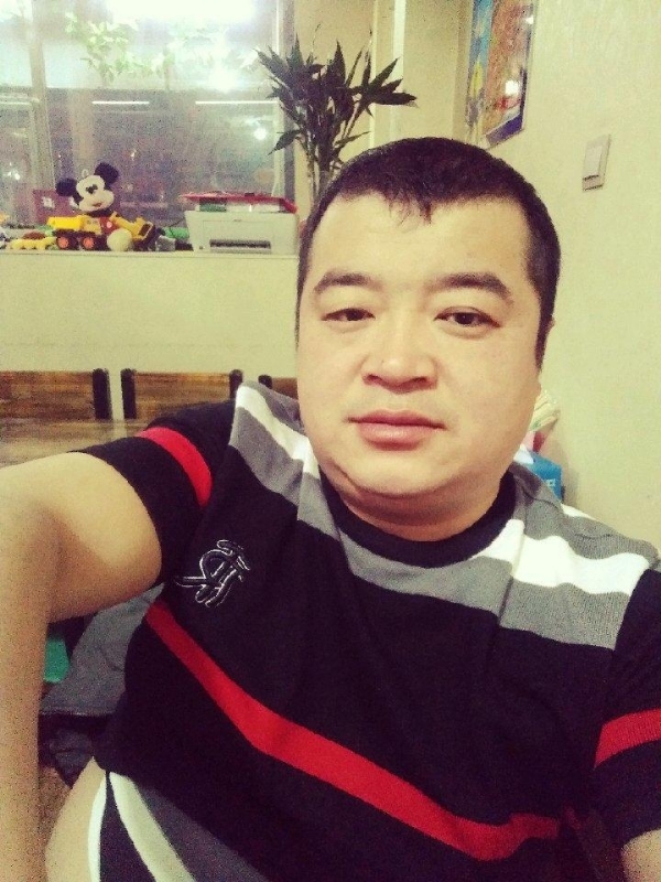 老实人的第一张照片--长春中老年相亲网